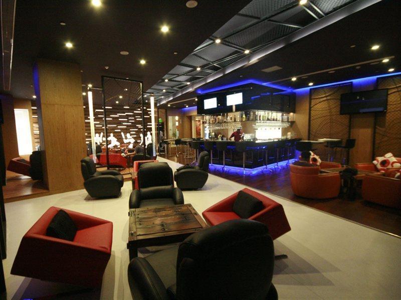 Le Meridien بنغالور المظهر الخارجي الصورة