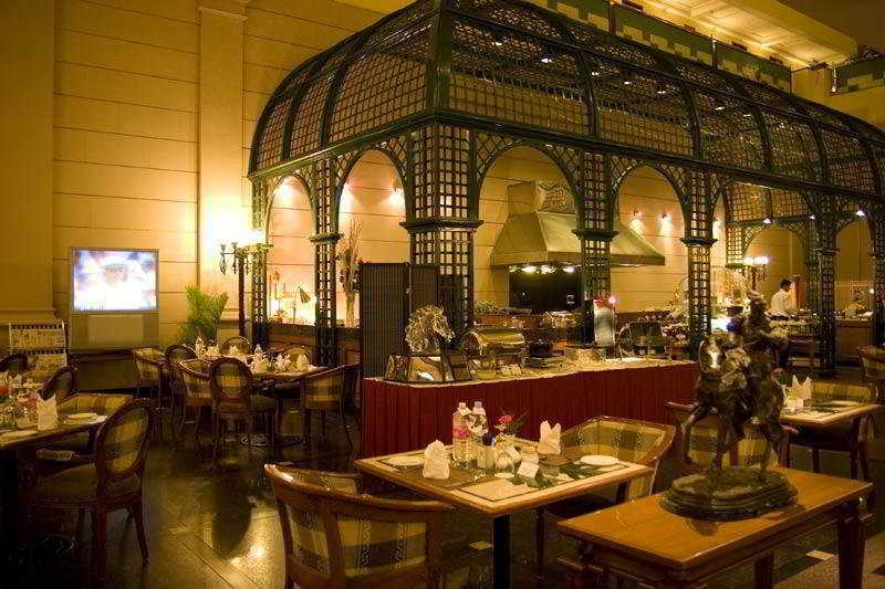 Le Meridien بنغالور المظهر الخارجي الصورة