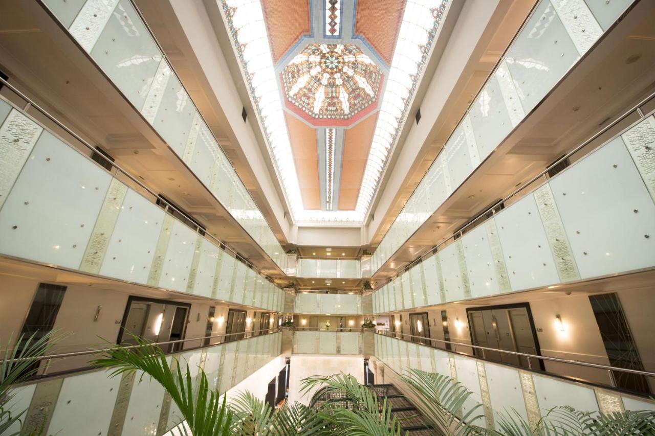 Le Meridien بنغالور المظهر الخارجي الصورة